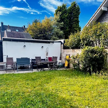 公寓 Near Duesseldorf Messe And Airport, Two Bedrooms, Parking, Kitchen And Garden 杜伊斯堡